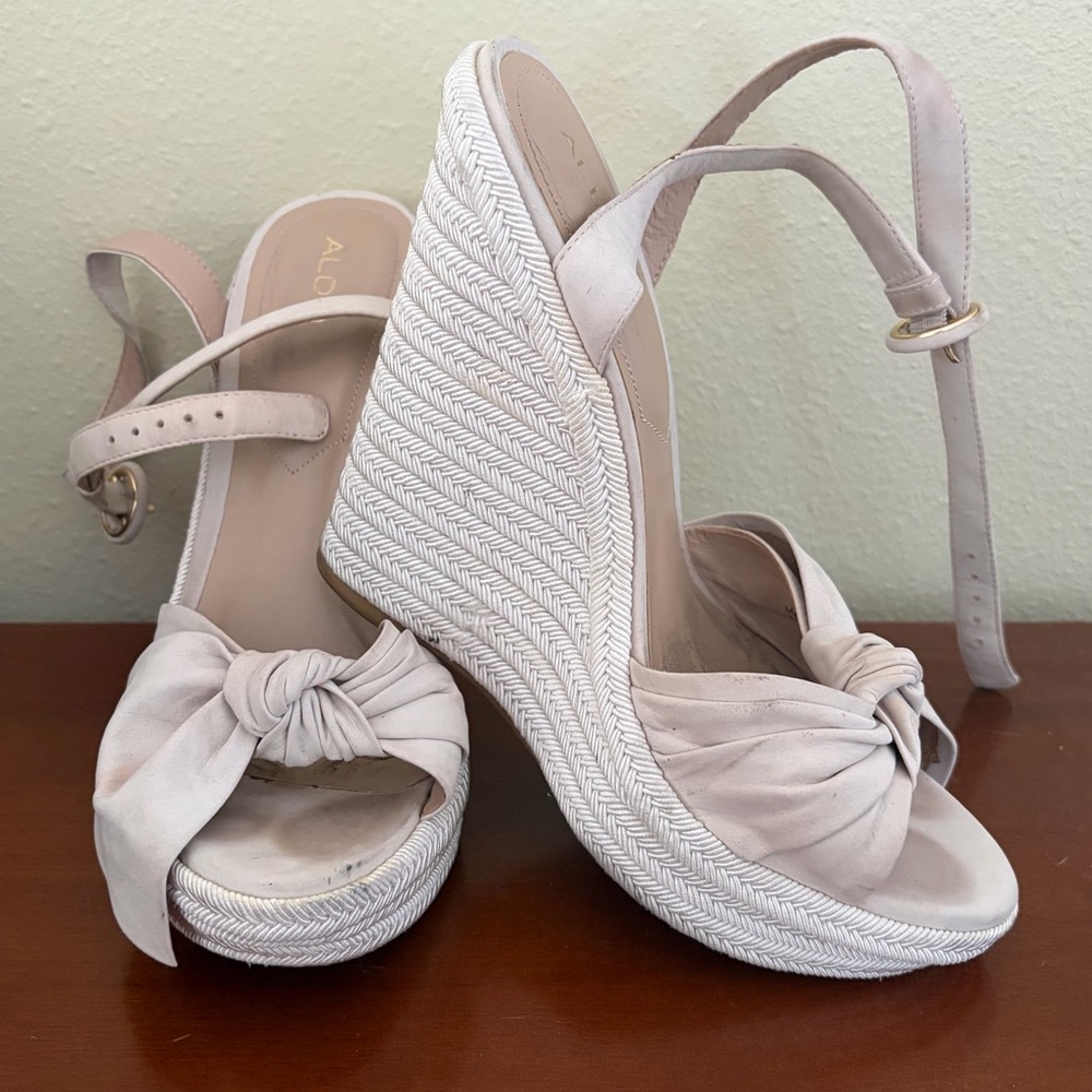 ALDO Espadrille Wedges Women 7 Cream Bow Accent Ankle Strap Platform Sandals